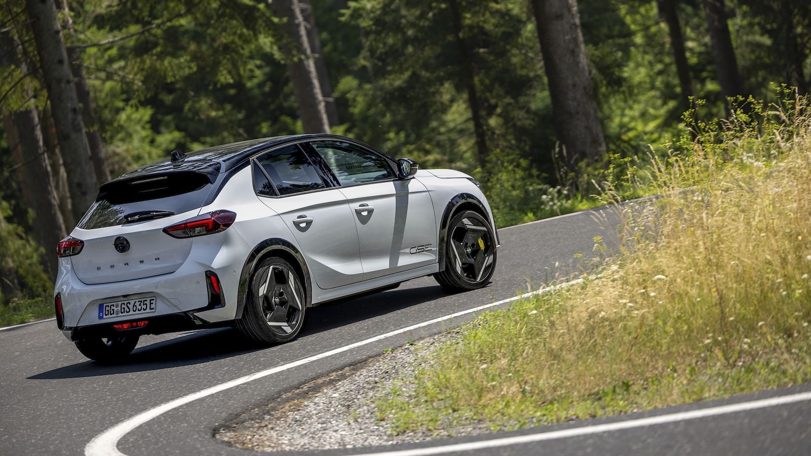 Ήρθε στην Ελλάδα το Opel Corsa GSE με 281 ίππους - Πόσο κοστίζει